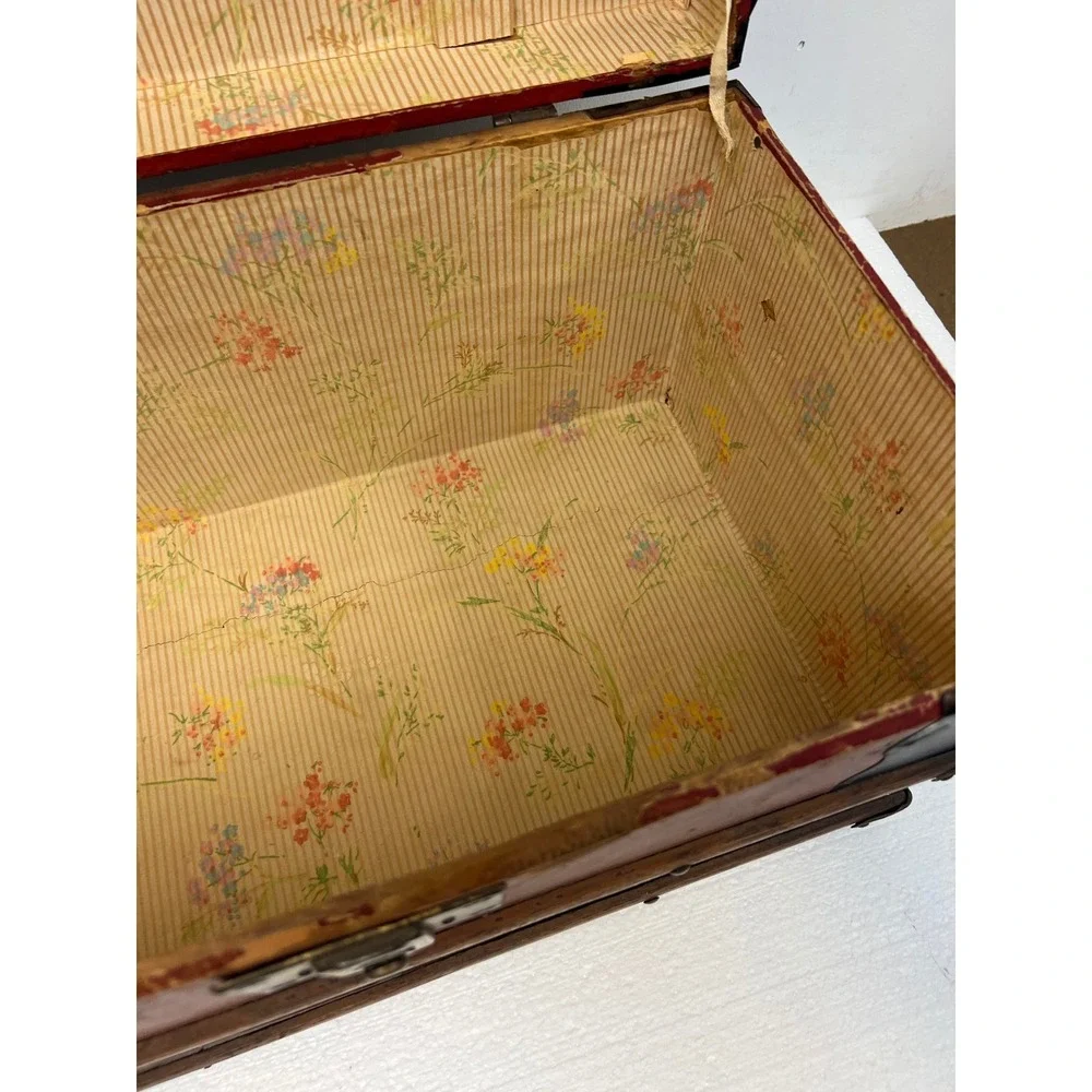 Wood Dollhouse Steamer Trunk Miniature Antique Storage Box Chest SALESMAN SAMPLE
